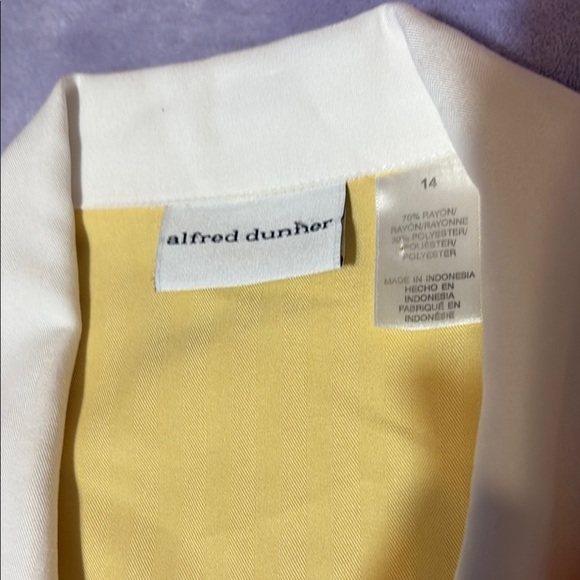 Alfred Dunner Yellow Blazer with Floral Embroidery - Picture 2 of 7